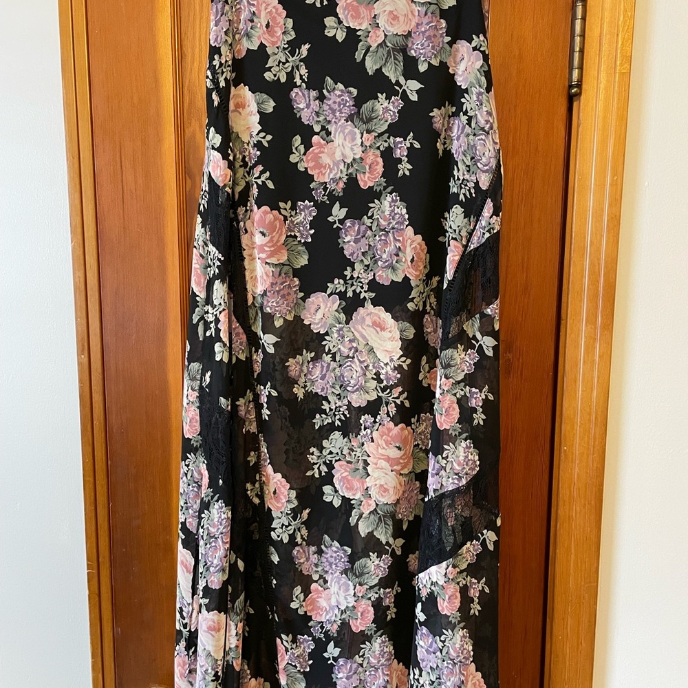 ASTR High Waisted Skirt